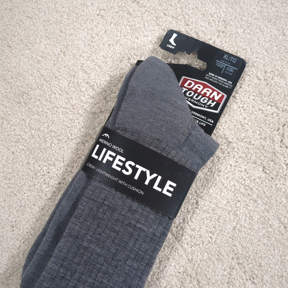 Darn Tough Standard Issue Crew Light Socks Gray XL Men 12.5-14.5 46% Merino Wool